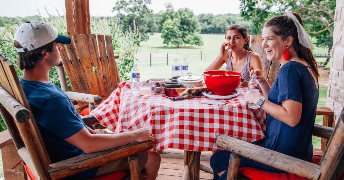 Irish birthday wishes to bring a joyful smile.